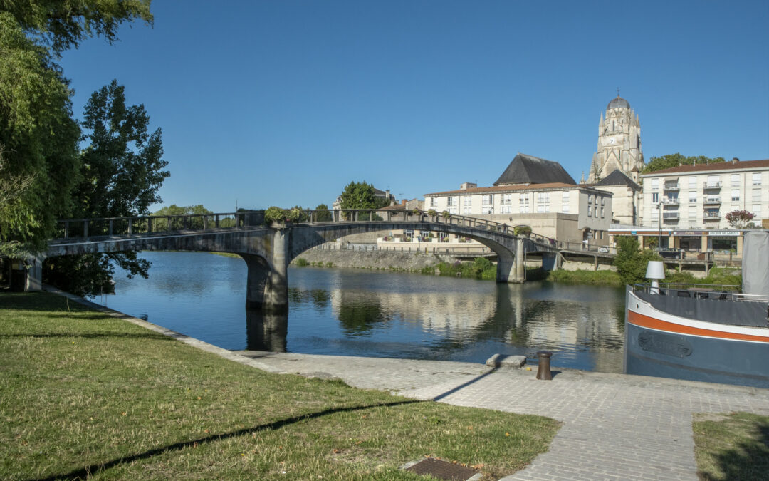 Conférence : ( Re ) – découvrir le fleuve Charente…