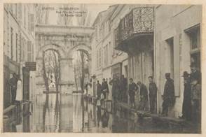 Le mois de la science à la Médiathèque de Saintes.